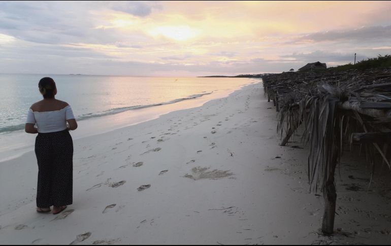 Cayo Santa María. Susana se anticipa a la salida del Sol y observa el amanecer en Cayo Santa María, una pequeña isla ubicada en el Norte de Cuba. EL INFORMADOR/I. de Loza