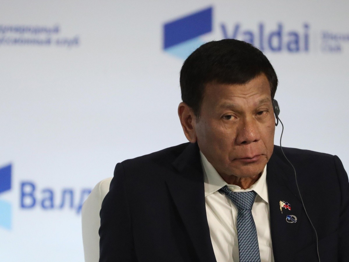  Presidente de Filipinas revela que sufre de miastenia autoinmune