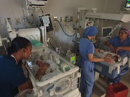 Con la puesta en marcha de la Unidad de Alta Especialidad Materno Infantil, el Hospital Civil “Dr. Juan I. Menchaca” ampliará su capacidad de atención a mujeres embarazadas y recién nacidos; también formará a más personal médico. EL INFORMADOR/J. Armendáriz