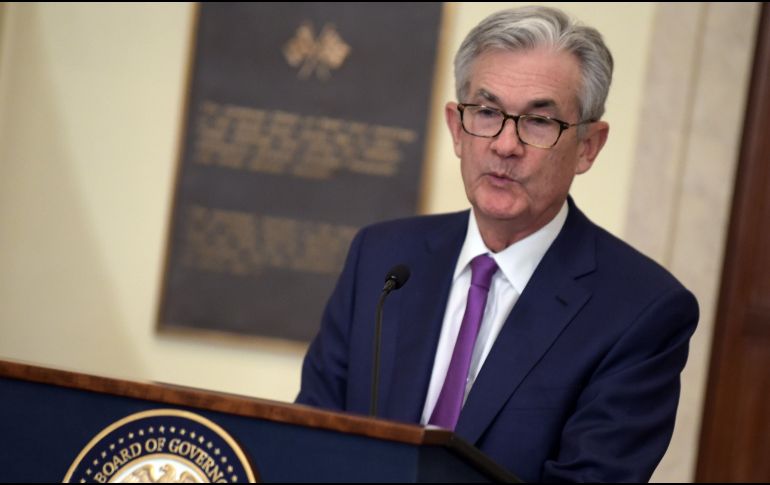 Powell anunció que la Fed considera comprar bonos del Tesoro para fortalecer sus reservas. EFE/E. Baradat