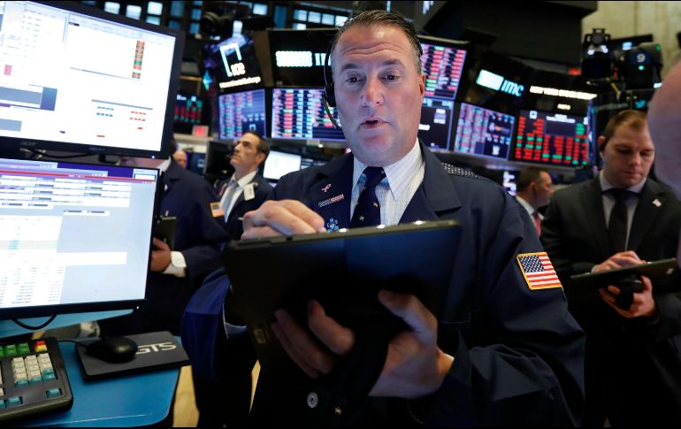 Las pérdidas se produjeron después de que Estados Unidos puso en la lista negra a ciertas compañías tecnológicas chinas. AP/R. Drew