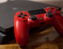 El nuevo diseño de la PlayStation 5 aún no se ha dado a conocer, pero mantendrá su lector óptico de discos. GETTY IMAGES