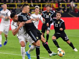 Alemania no pudo aprovechar su localía ante Argentina. EFE / M. Meissner