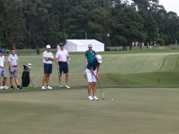 Ortiz contó con una ronda difícil en la que tuvo que luchar contra el fuerte viento que por momentos sopló. TWITTER / @carlosortizGolf