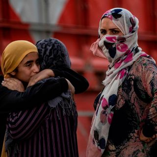 Bombardeos de Turquía en Siria provocan éxodo de 100 mil civiles