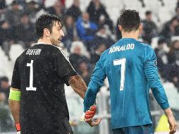 Cristiano Ronaldo anotó un gol de chilena a Buffon durante la Liga de Campeones de 2018. EFE / ARCHIVO