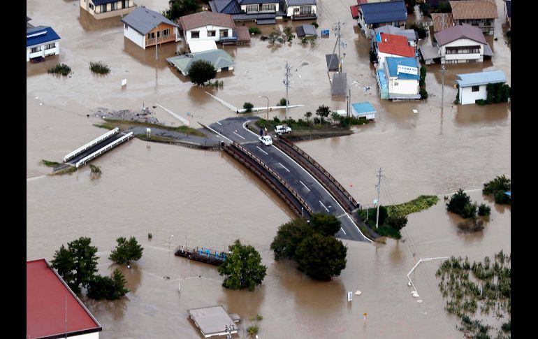 Al menos 35 personas murieron tras el paso del devastador tifón  