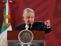 El Mandatario asegura que su gobierno no permitirá que se siga saqueando al a empresa productiva del Estado. NTX / G. Granados