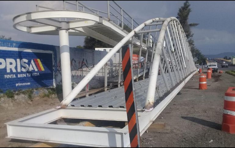 El puente será colocado en la localidad de Tateposco y tiene un avance del 78%. ESPECIAL / SCT
