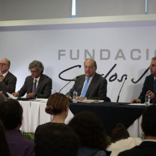 Carlos Slim asegura que apoya los objetivos de López Obrador