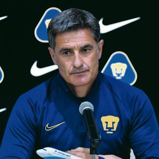 Míchel, molesto por la situación de Tiburones