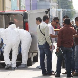 Encuentran sin vida a una mujer y un hombre, en Guadalajara y Tonalá