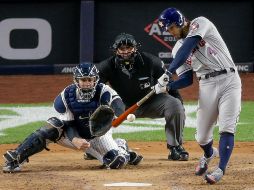 George Springer conectó cuadrangular productor de tres carreras para Houston en en el tercer inning. AP/S. Wenig