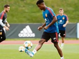 El de Guinea-Bisáu ya tiene nacionalidad española. @AnsuFati_es