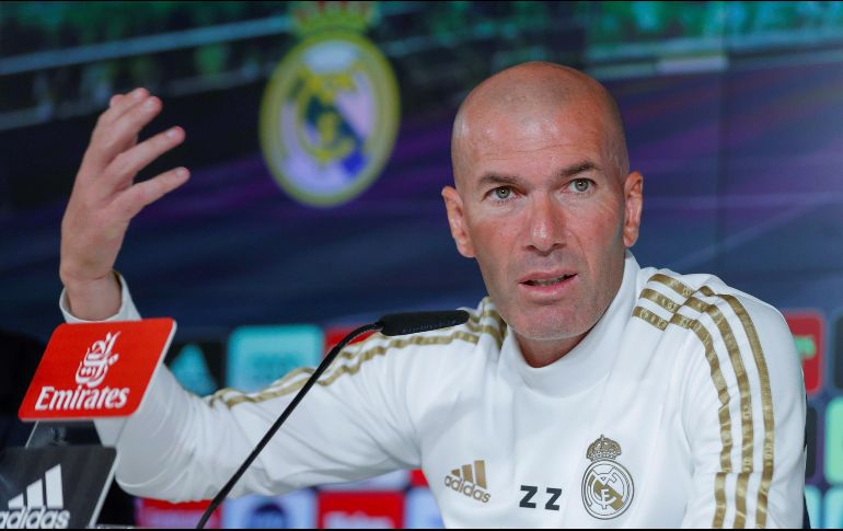 ''Modric no está para mañana'', declaró Zidane en rueda de prensa previa al partido. ''Gareth Bale tampoco, ni Kroos, ni Lucas Vázquez'', añadió. EFE / E. Naranjo