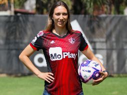 Adriana Iturbide. La delantera ha marcado ocho goles con las rojinegras. IMAGO7/F. Meza