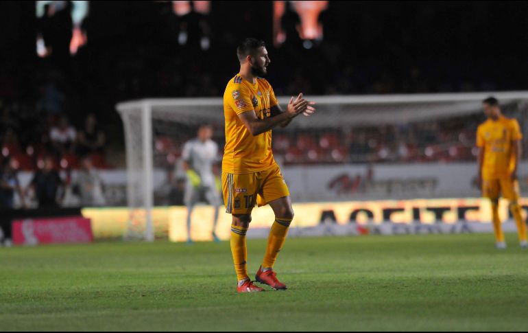 André-Pierre Gignac celebra su gol, anotado durante los primeros minutos del encuentro. AFP/V. Cruz