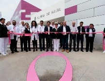 El Gobernador declara que la clínica será un centro de diágnostico para la atención oportuna del cáncer de mama, que buscará favorecer a la disminución de esta enfermedad. ESPECIAL/Gobierno de Jalisco