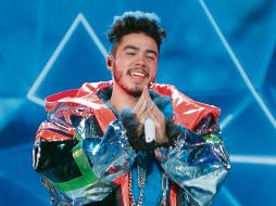 El músico luce caracterizado de “cebra” para el programa “La máscara”. CORTESÍA