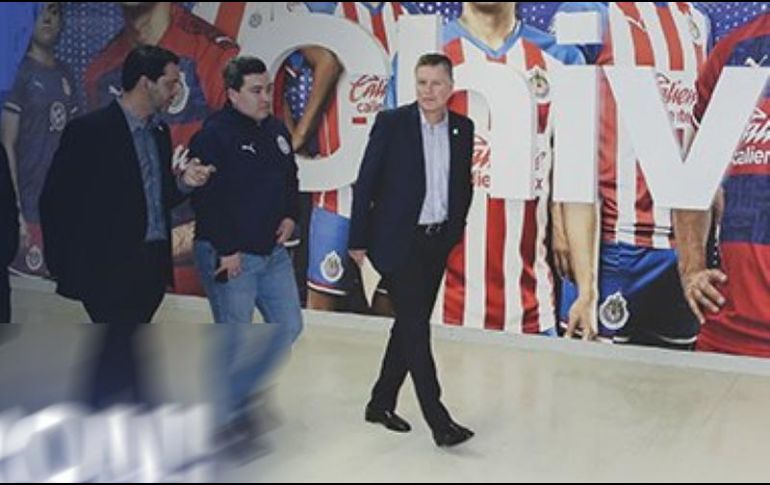 Oficial: Ricardo Peláez llega a Chivas