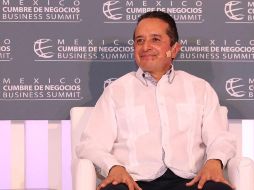 Carlos Joaquín González participa en la México Cumbre de Negocios que se celebra en Cancún. TWITTER / @CarlosJoaquin