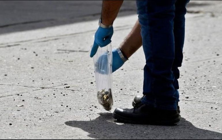 En el lugar, la Policía de Guadlalajara aseguró varios casquillos de arma corta. AFP / ARCHIVO