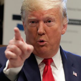 Trump critica a Pelosi por no someter el T-MEC a voto