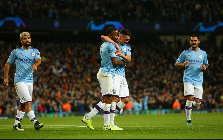 Agüero y Sterling comandaron el triunfo del Manchester City. AP / D. Thompson