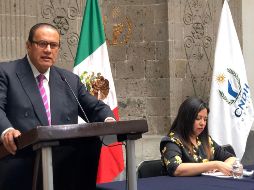 Ismael Eslava Pérez, primer visitador general de la CNDH, considera que los programas y estrategias contra la obesidad y el sobrepeso infantil están desarticulados. TWITTER/@CNDH