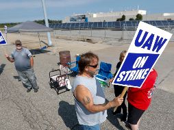 Imagen de una de las protestas por la huelga de GM afuera de una instalación de la compañía en Lordstown, Ohio, Estados Unidos. AP / ARCHIVO