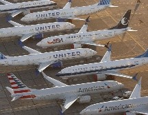 Aviones 737 MAX permanecen estacionados en el aeropuerto Grant County, en Washington. Desde la inmovilización a mediados de marzo, Boeing ha perdido nueve mil 300 millones de dolares. AFP/D. Ryder