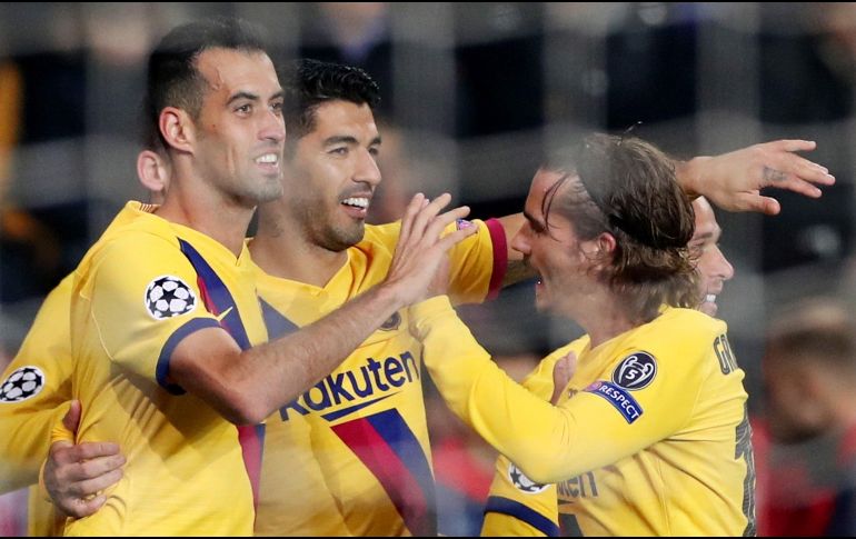 Luis Suárez anotó el gol que le dio el triunfo al Barcelona. EFE / M. Divisek