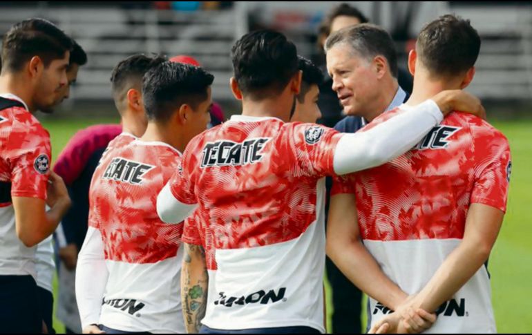 Peláez ya trabaja de lleno con el Rebaño. CHIVAS