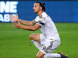 ''Hice famoso al Galaxy, al LAFC, hasta a Carlos Vela hice famoso, él debería agradecerme'', señala el delantero. AFP / H. How