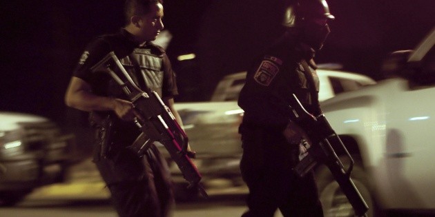 Ejecutan a dos polic&iacute;as ministeriales en Chihuahua