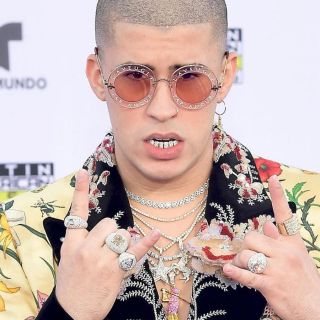 Bad Bunny incursiona en los corridos con "Soy el diablo"