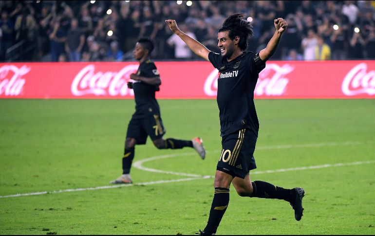El delantero mexicano anotó el jueves en dos ocasiones y sumó una asistencia en el triunfo de su equipo ante el Galaxy. AFP/H, How