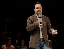 Durante su informe de actividades Clemente Castañeda destaca que fueron presentadas varias iniciativas que benefician a Jalisco y a México. EL INFORMADOR / F. Atilano