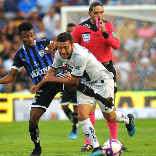 Querétaro apalea a Pumas y se acerca a la Liguilla