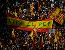 Miles de antiindependentistas se concentraron en el centro de Barcelona. AFP/L. Gene