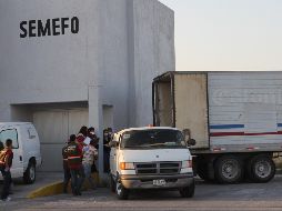 Desde abril de 2011, cuando se reportó el hallazgo de al menos 60 cuerpos en fosas de Tamaulipas, la CNDH dirigió medidas cautelares a la PGR y a la PGJ para preservar todo tipo de indicios que se obtuvieron. AFP/ARCHIVO