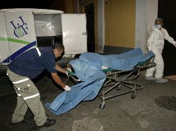 Paramédicos del municipio confirman que ya se encontraba sin vida la persona, de unos 35 años de edad, aproximadamente. EL INFORMADOR/ ARCHIVO