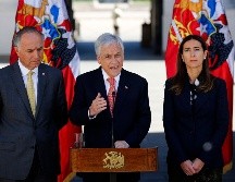 Piñera (centro) asegura que tomaron la decisión 