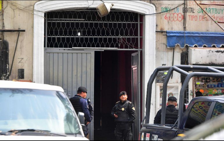 Se reporta que al menos media docena de negocios del primer cuadro de la Ciudad de México han sido blanco de este grupo criminal. SUN/ ARCHIVO