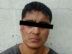 Varias personas solicitaron ayuda para detener a un hombre que estaba asaltando a un chofer de la ruta 19, por lo que la Policía de Tlajomulco atendió al llamado. ESPECIAL / Policía de Tlajomulco