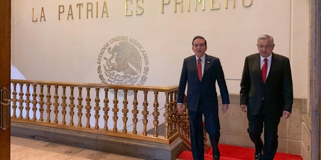 L&oacute;pez Obrador recibe a su hom&oacute;logo paname&ntilde;o Laurentino Cortizo