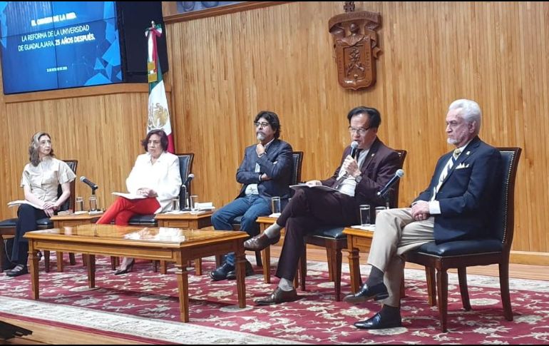 Durante el evento, el director de la Preparatoria No. 5, José Manuel Jurado Parres afirma que 