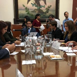 Rechazan descuentos en predial para mujeres jefas de familia