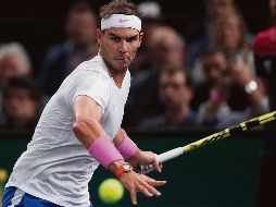 Rafael Nadal superó en sets corridos al suizo Stan Wawrinka. EFE