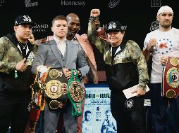 Saúl Álvarez, acompañado de los Reynoso, buscará coronarse en cuatro divisiones distintas. NOTIMEX